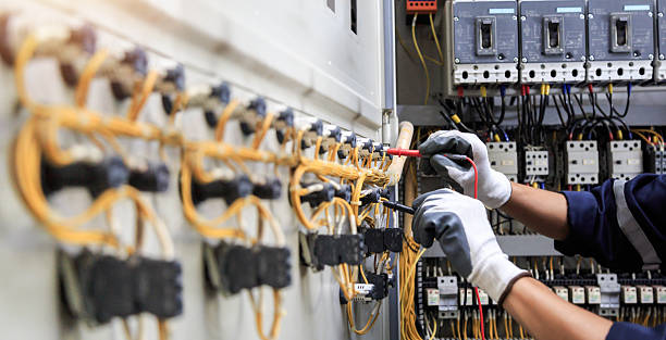 Professional Electrician technician working in Grand Bay, AL